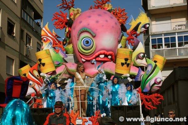 Operazione sicurezza al Carnevale: «Carri a norma e personale specializzato»