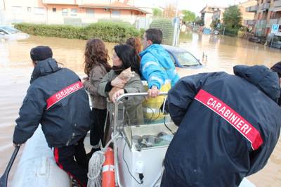 ULTIM’ORA – Alluvione: 150 sfollati ad Albinia. «Conclusa fase salvataggi»