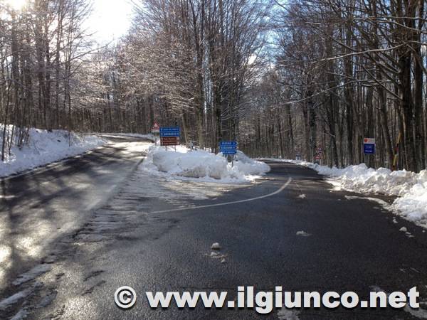 Pericolo neve: strade ghiacciate e scatta l’obbligo di gomme termiche e catene