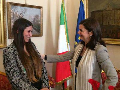 La presidente Boldrini riceve Jessica a Montecitorio «Non lasciamola sola»