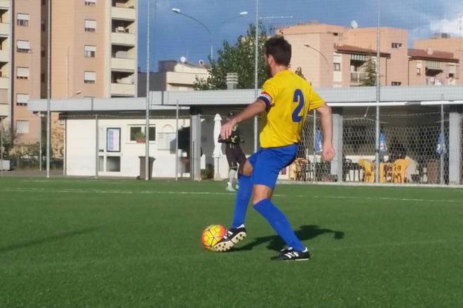 Calcio: la Nuova Grosseto cambia timoniere. Piccioni saluta, arriva Ciavattini