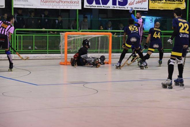 Hockey: l’Hc Castiglione sulla mancata iscrizione «Non dipende dal palazzetto»