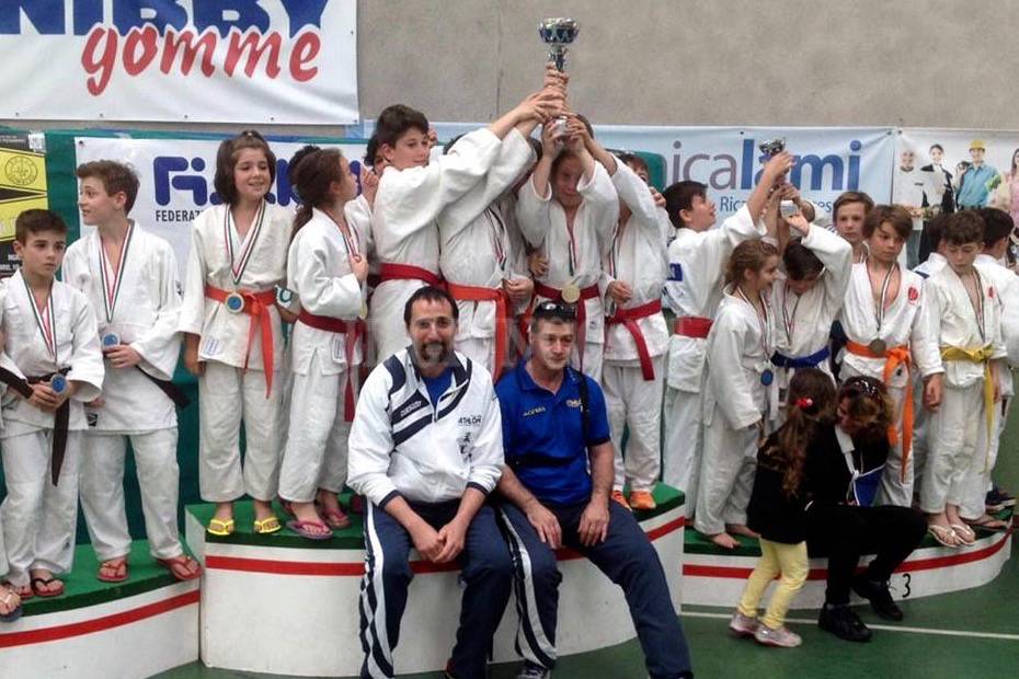 Judo: gli atleti maremmani vincono il primo premio al trofeo Bovio di Piombino