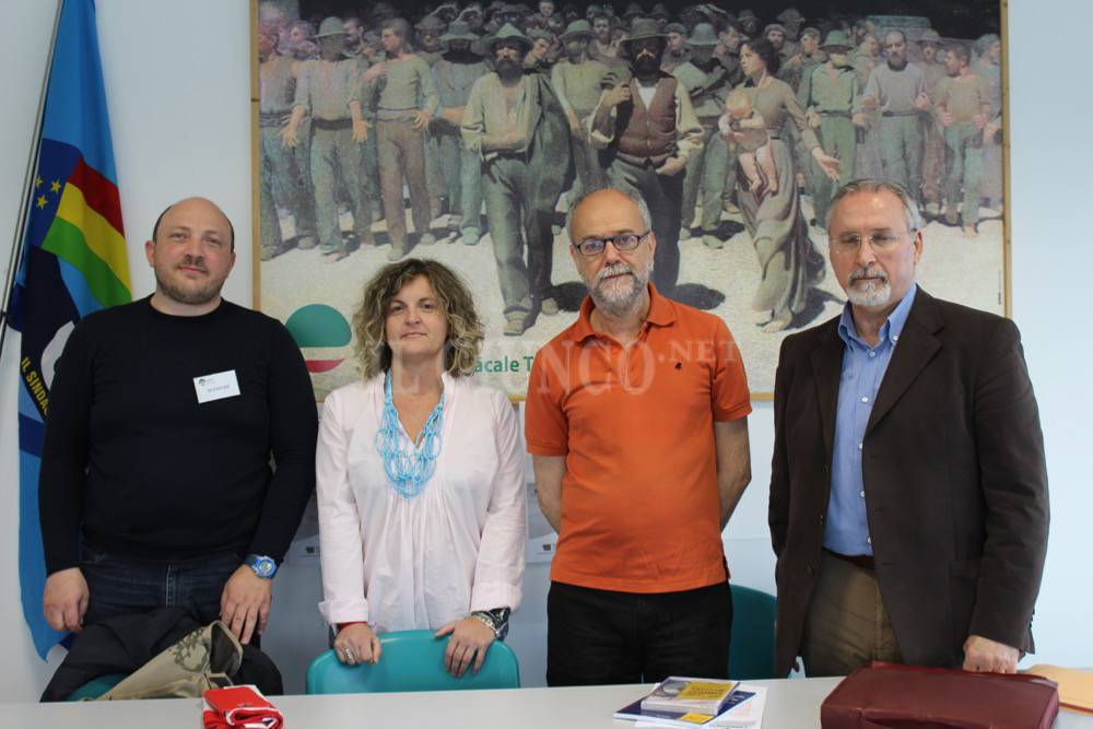 Lezioni a rischio, domani scioperano gli insegnanti: in piazza Cgil, Cisl, Uil e Snals