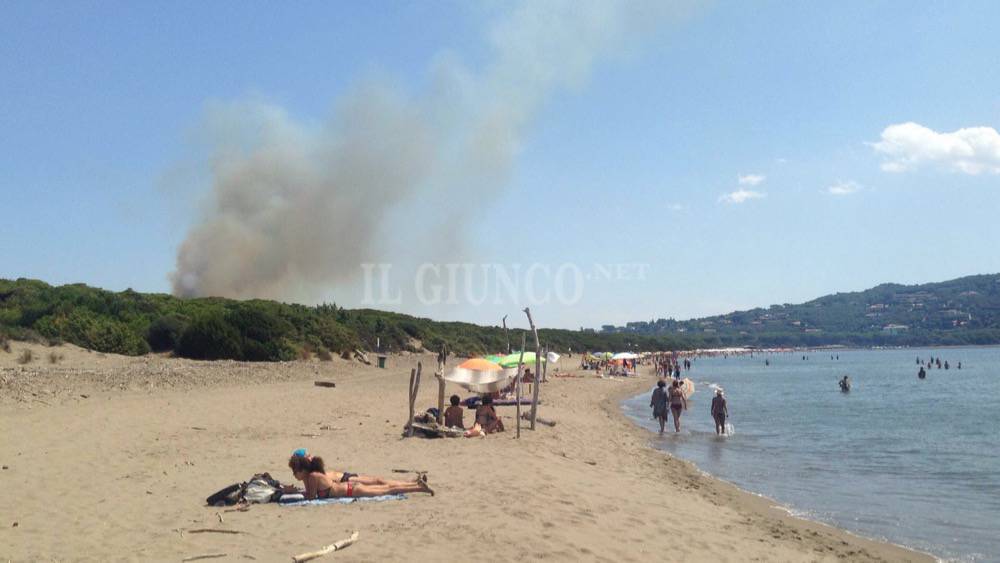 Sicurezza nella spiaggia libera: ad agosto presidio dei Vigili del fuoco ad Ansedonia