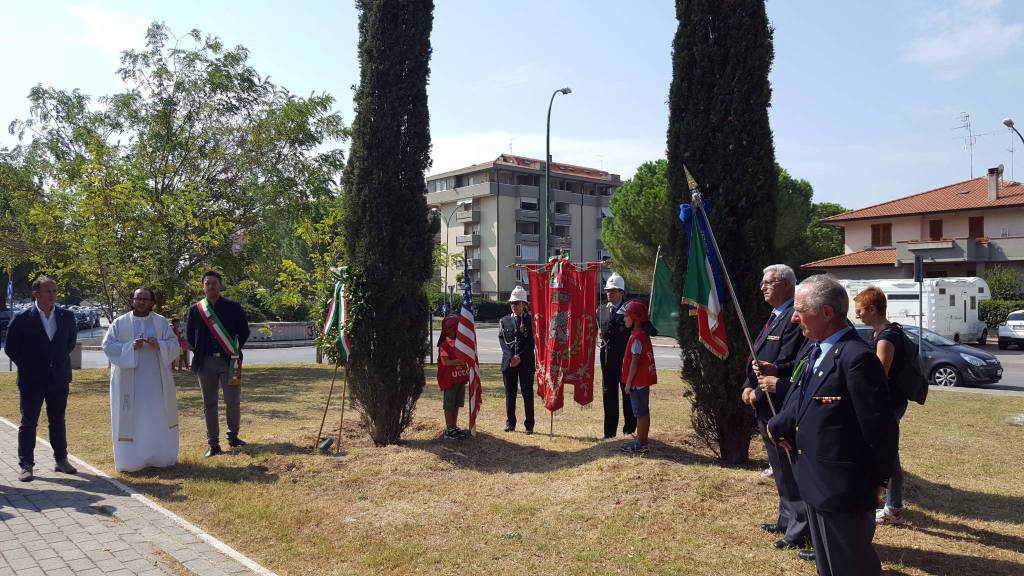 Grosseto non dimentica l’11 settembre. Ieri la cerimonia in via Stati Uniti