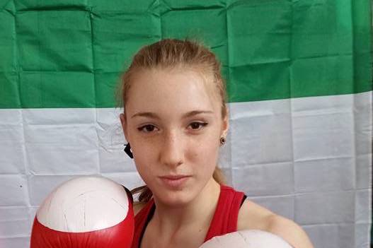 Eleonora, 15 anni, dalla Maremma agli Europei di boxe