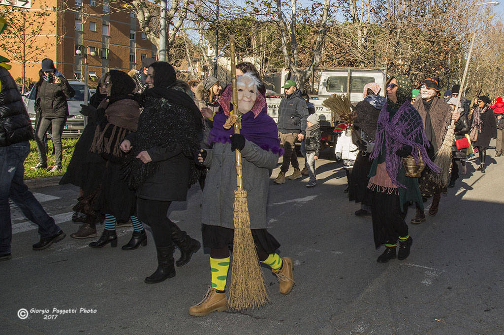 Befana Senzuno Follonica Epifania 2017