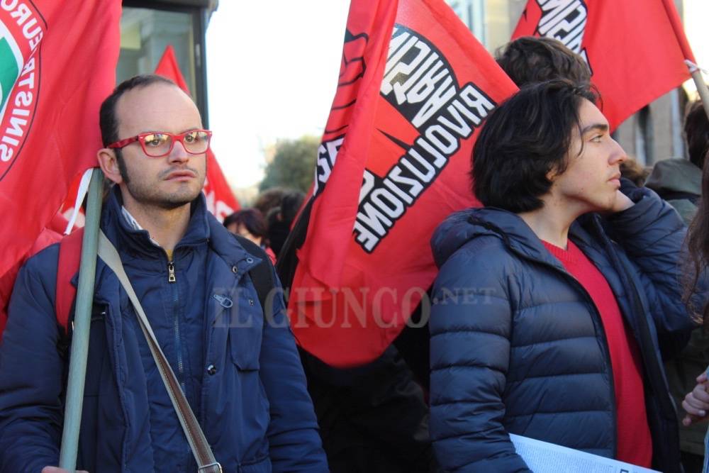 Associazioni in piazza contro CasaPound