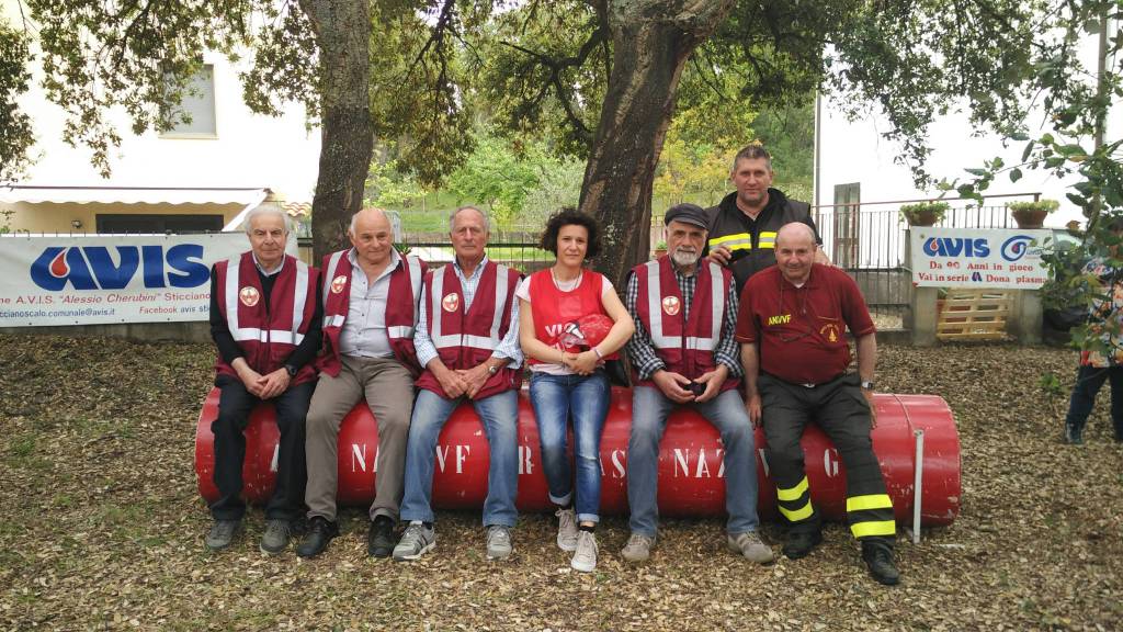 Con Pompieropoli sorrisi e solidarietà: l’Avis fa centro