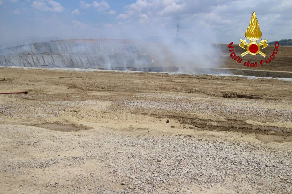 Incendio discarica Cannicci