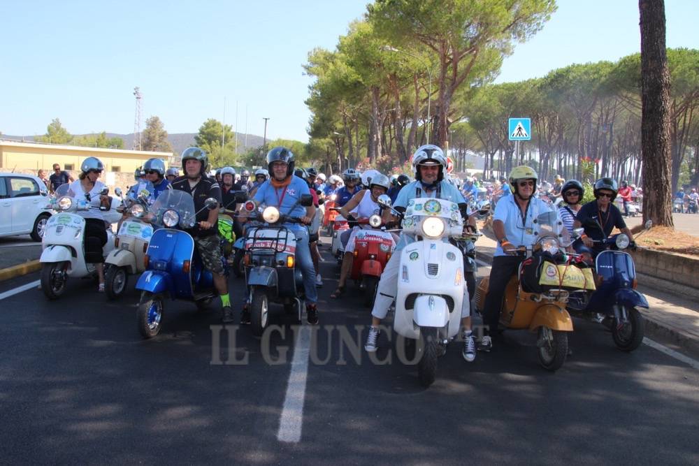 Invasione di Vespe in Maremma: da tutta Italia al raduno di Gavorrano. TUTTE LE FOTO