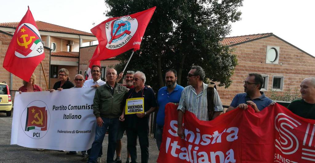 Privatizzazione di una parte del Falusi, una delegazione di partiti manifesta coi lavoratori