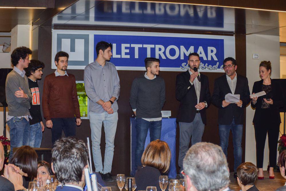 Festa per i 36 anni di Elettromar: l’azienda follonichese premia gli studenti migliori