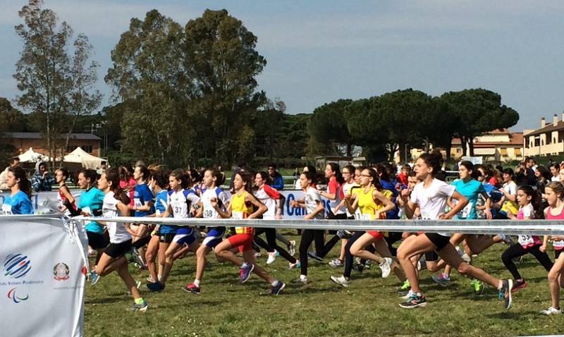 Corsa campestre, gli atleti Arrigo Bugiani tutti sul podio