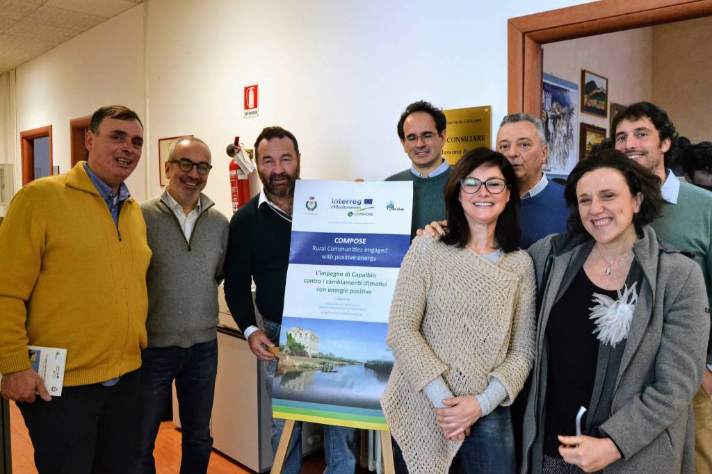 Rinnovabili: inaugurato l’impianto fotovoltaico sui tetti del Municipio