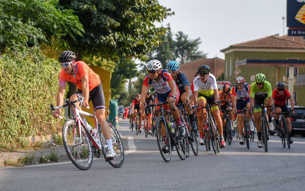 Ciclismo, mercoledì da leoni con il secondo Trofeo Bozzone. Ecco come iscriversi