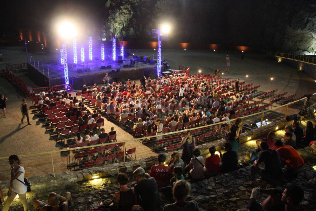 Da Max Gazzè ad Andrea Pucci: il Teatro delle Rocce ancora protagonista. TUTTO IL PROGRAMMA