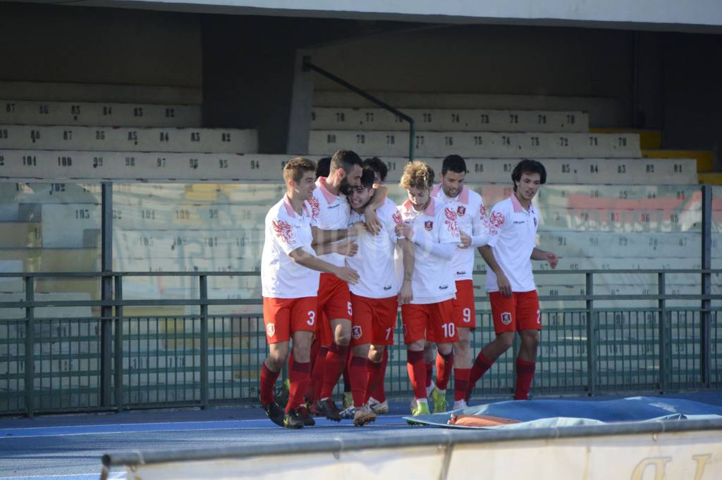 Grosseto-Pro Livorno 1-0 esultanza gol