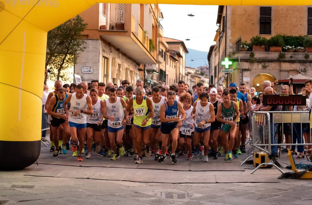 Boscarini vince il derby con Lubrano nella Orbetello Night Run