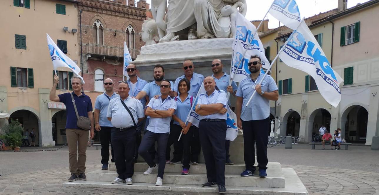 Gli autisti della Tiemme scioperano: «Ignorati dall’azienda»