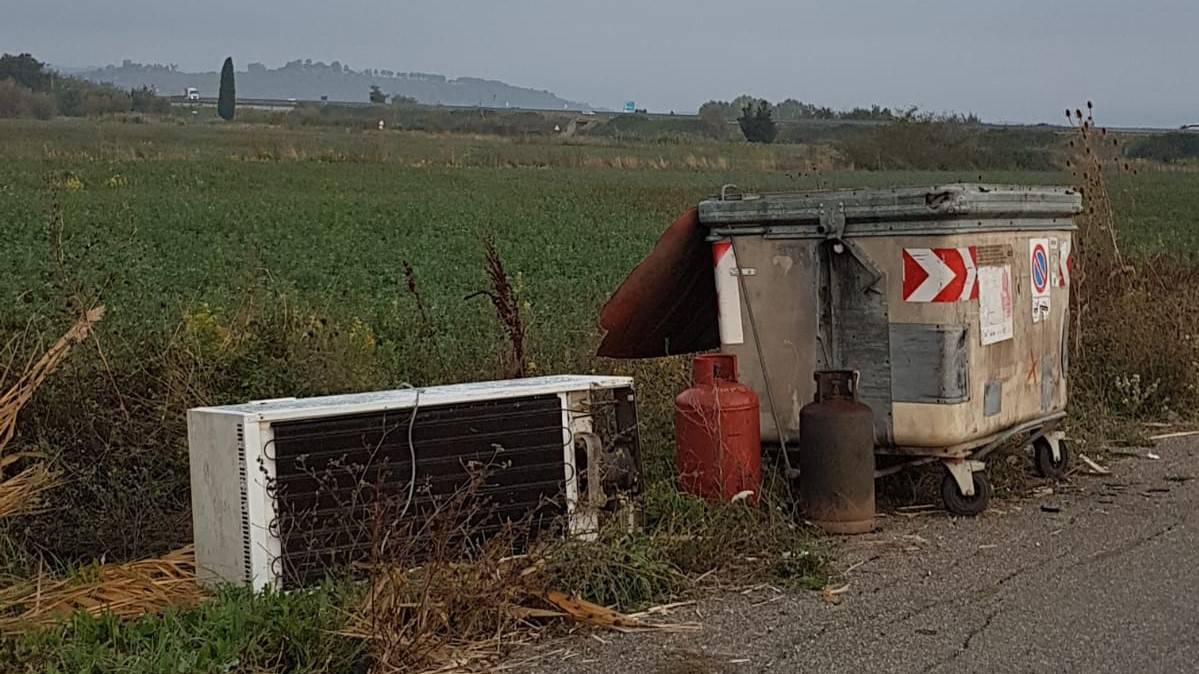 Rifiuti, Pd: «Ma quale rivoluzione. Dal sindaco solo propaganda»