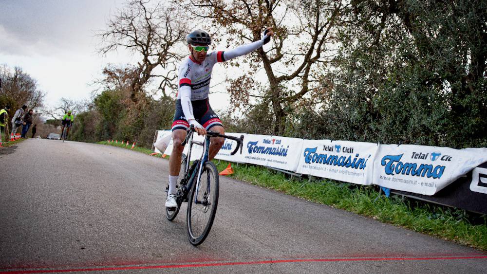 Il Trittico Tommasini inizia nel segno di Gianmarco Agostini, volata decisiva del “Killer”