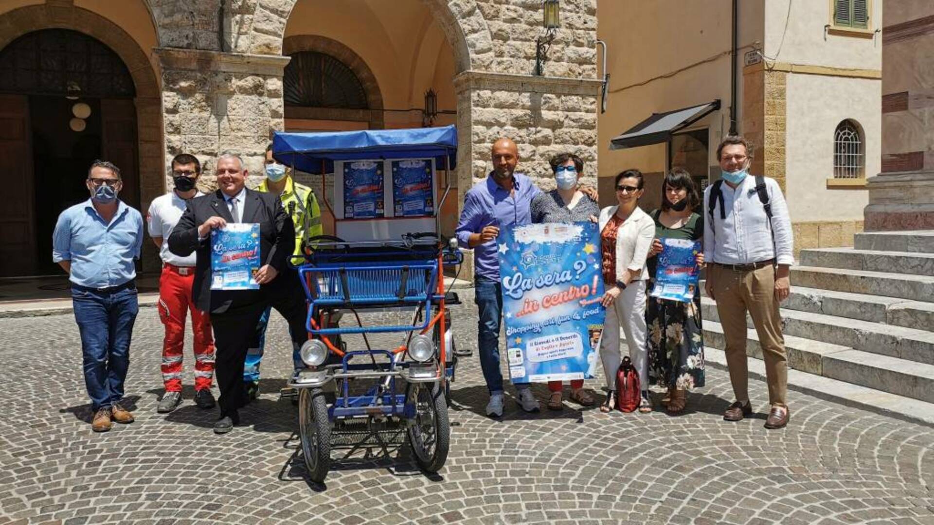 Shopping, arte e spettacoli: giovedì e venerdì il centro apre anche di sera