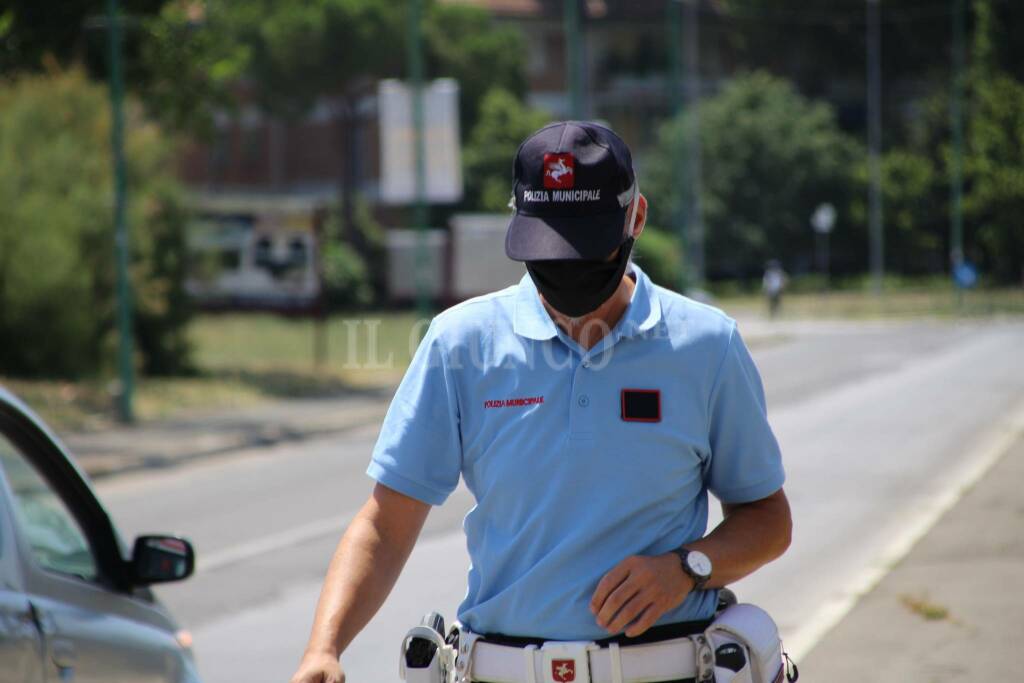 scontro tra auto e moto