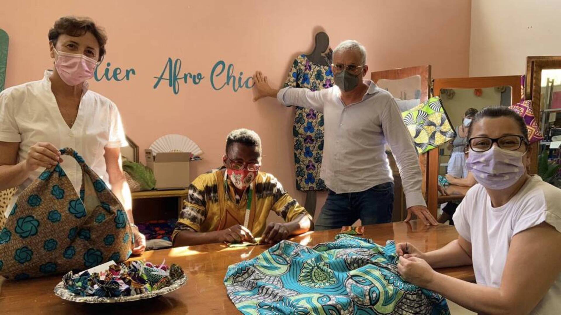 Nasce l’Atelier Afro Chic e crea un “ponte” tra Italia e Kenya