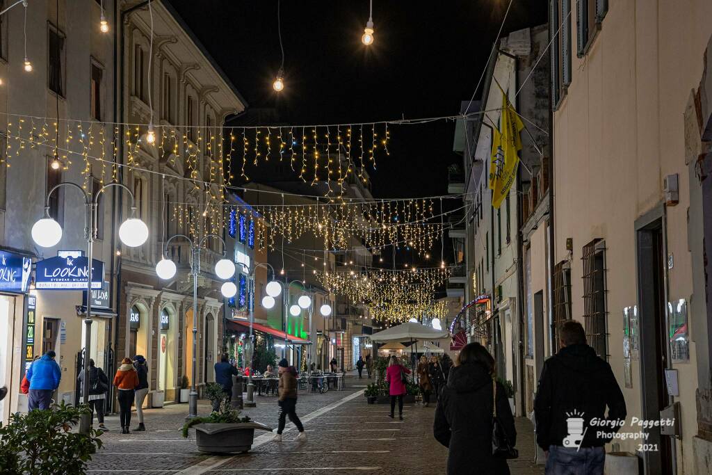 Festa Toscana - luminarie Foll 2021