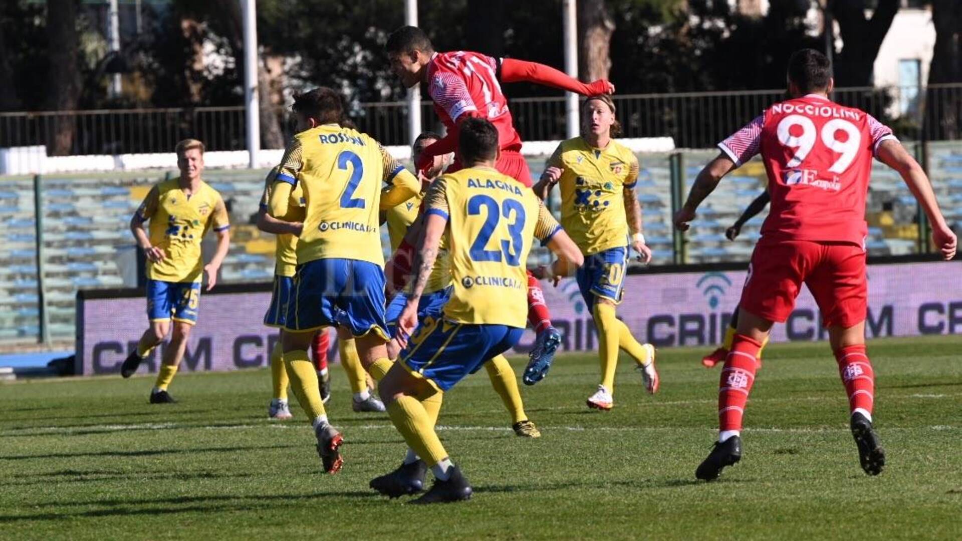 Grosseto, tanti falli e reti bianche contro la Fermana