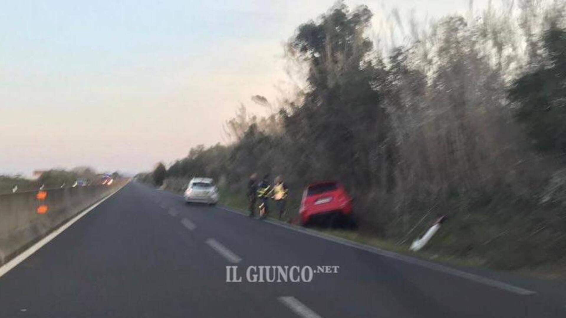 Incidente sull’Aurelia: due auto coinvolte