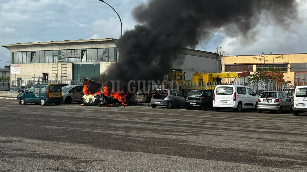 Incendio Roulotte 16 novembre