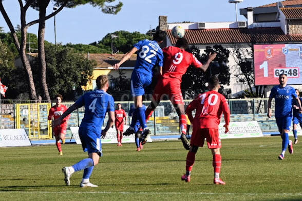 Grosseto battuto 3-1 dall'ultima Montespaccato