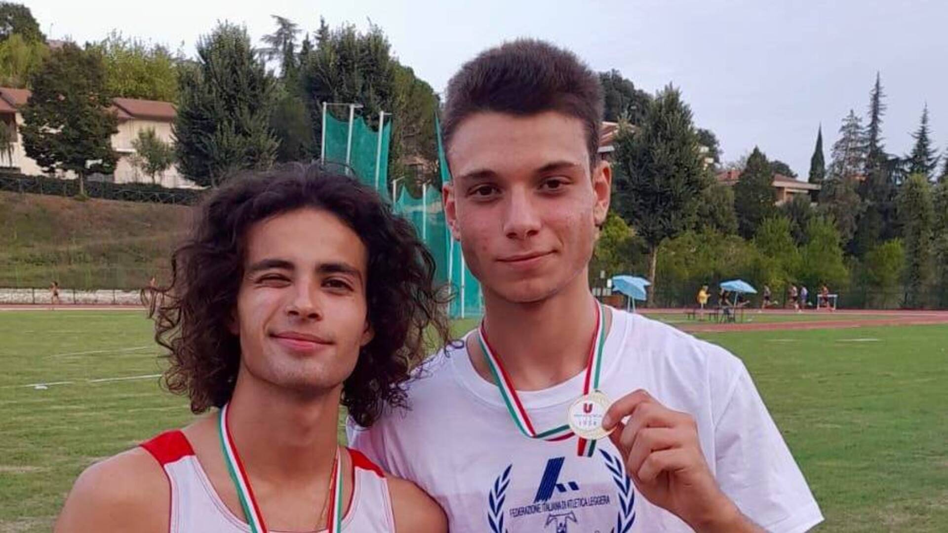 Valvani guida la carica dei follonichesi ai regionali: campione toscano negli 800 m