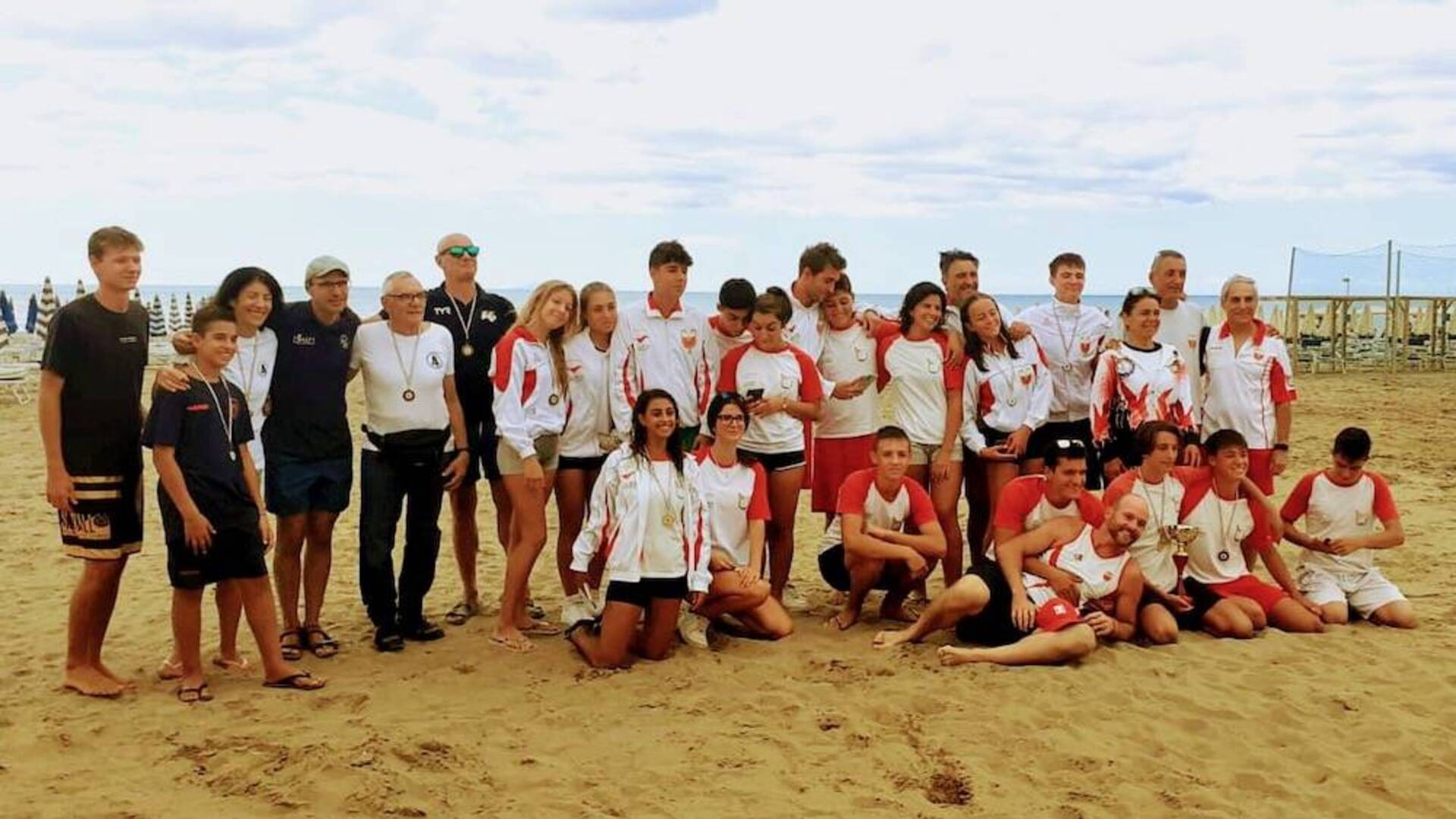 Nuoto salvamento, il Gs Vigili del Fuoco in vista al Trofeo Torrini a Marina