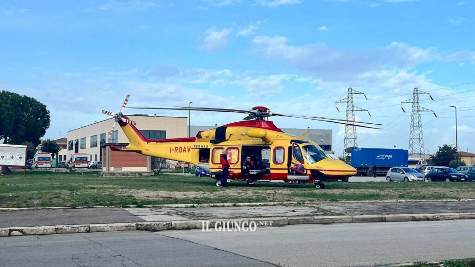 Incidente sul lavoro, grave un uomo trasferito a Siena con Pegaso