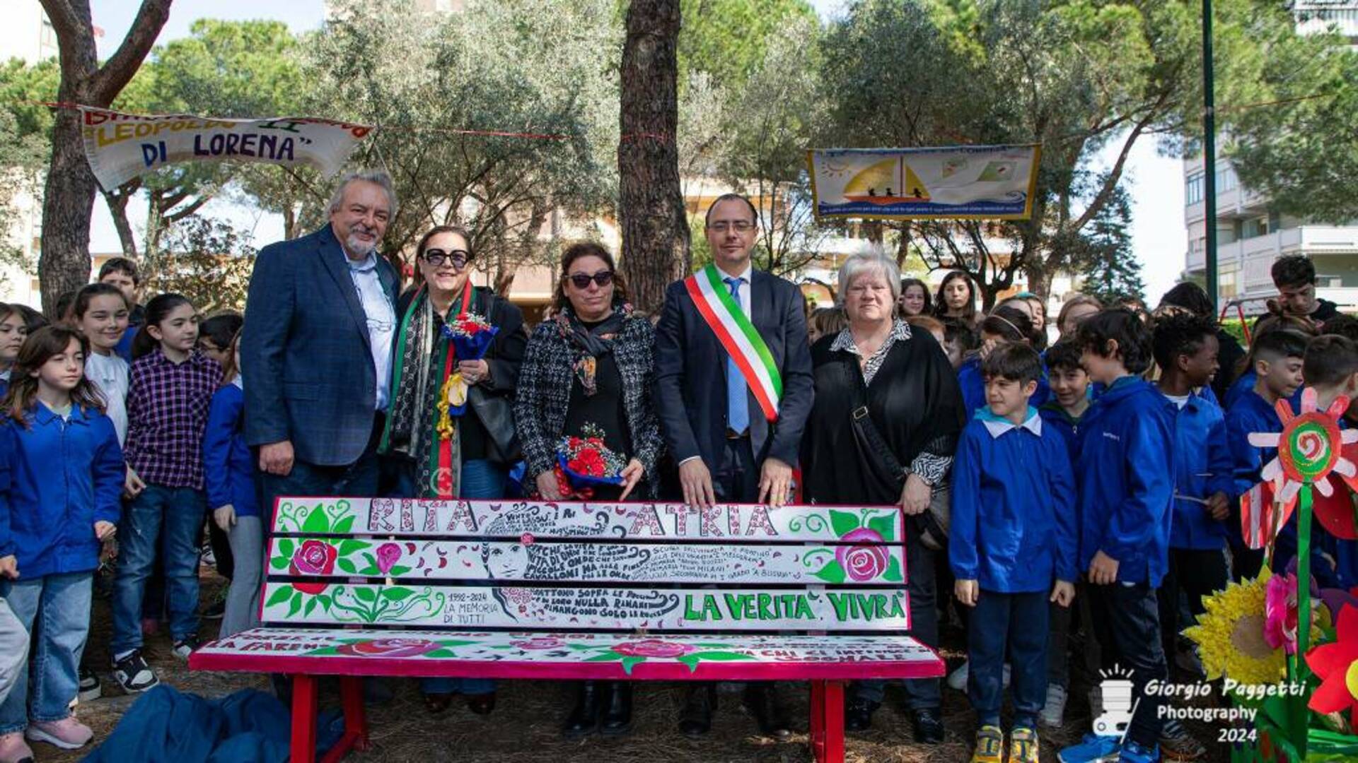 “La verità vivrà”: a Follonica una panchina in memoria Rita Atria, la “picciridda” di Paolo Borsellino